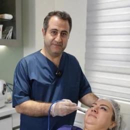 مطب زیبایی درماژن دکتر حسین قنبری